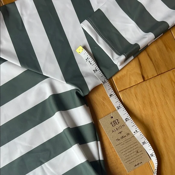 Albion Horizon Sage Long Sleeve Rash Guard Striped Swim - Picture 2 of 6